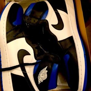 Meet your Posher, Ronald